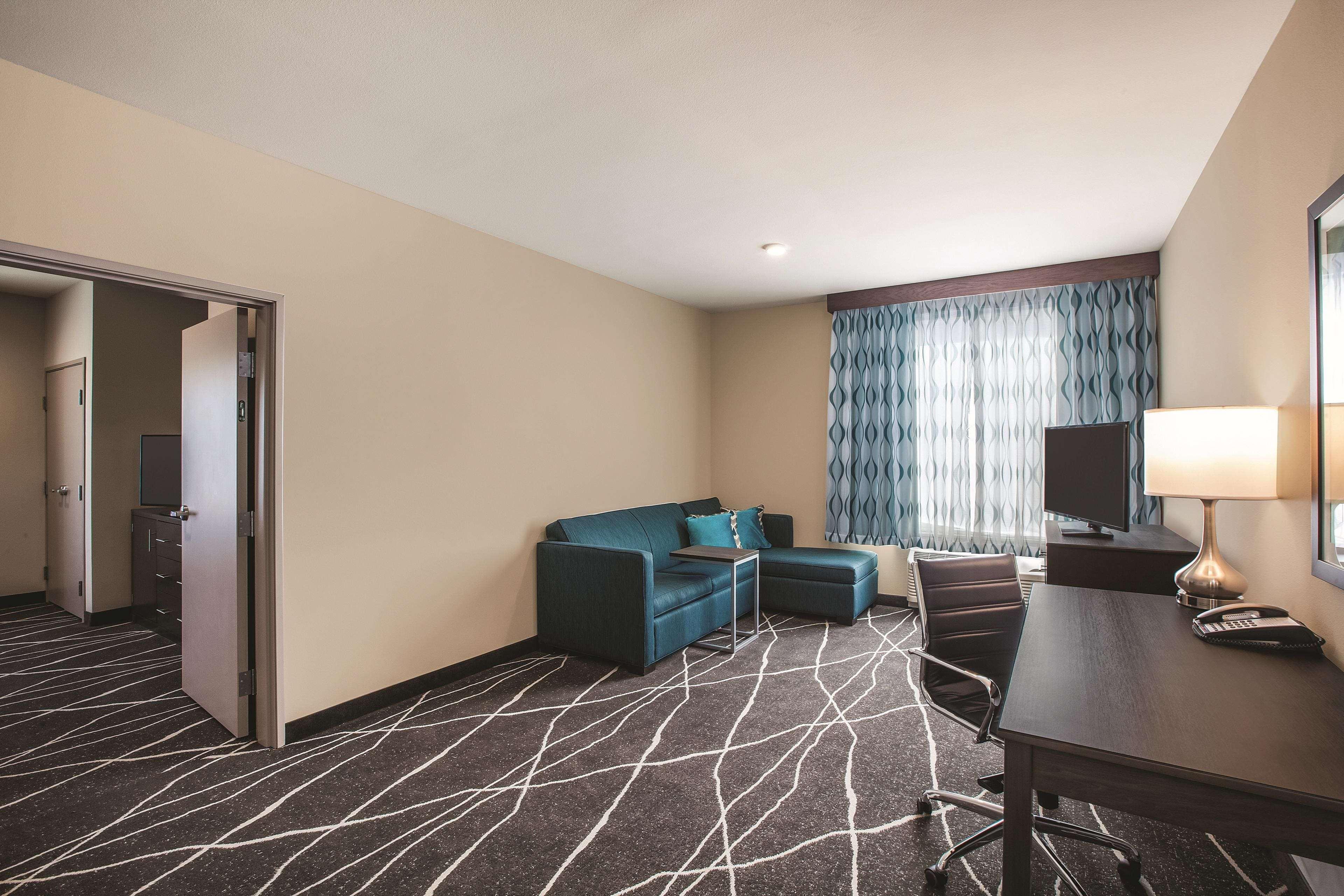 La Quinta By Wyndham Dallas Northeast-Arboretum Garland Eksteriør billede