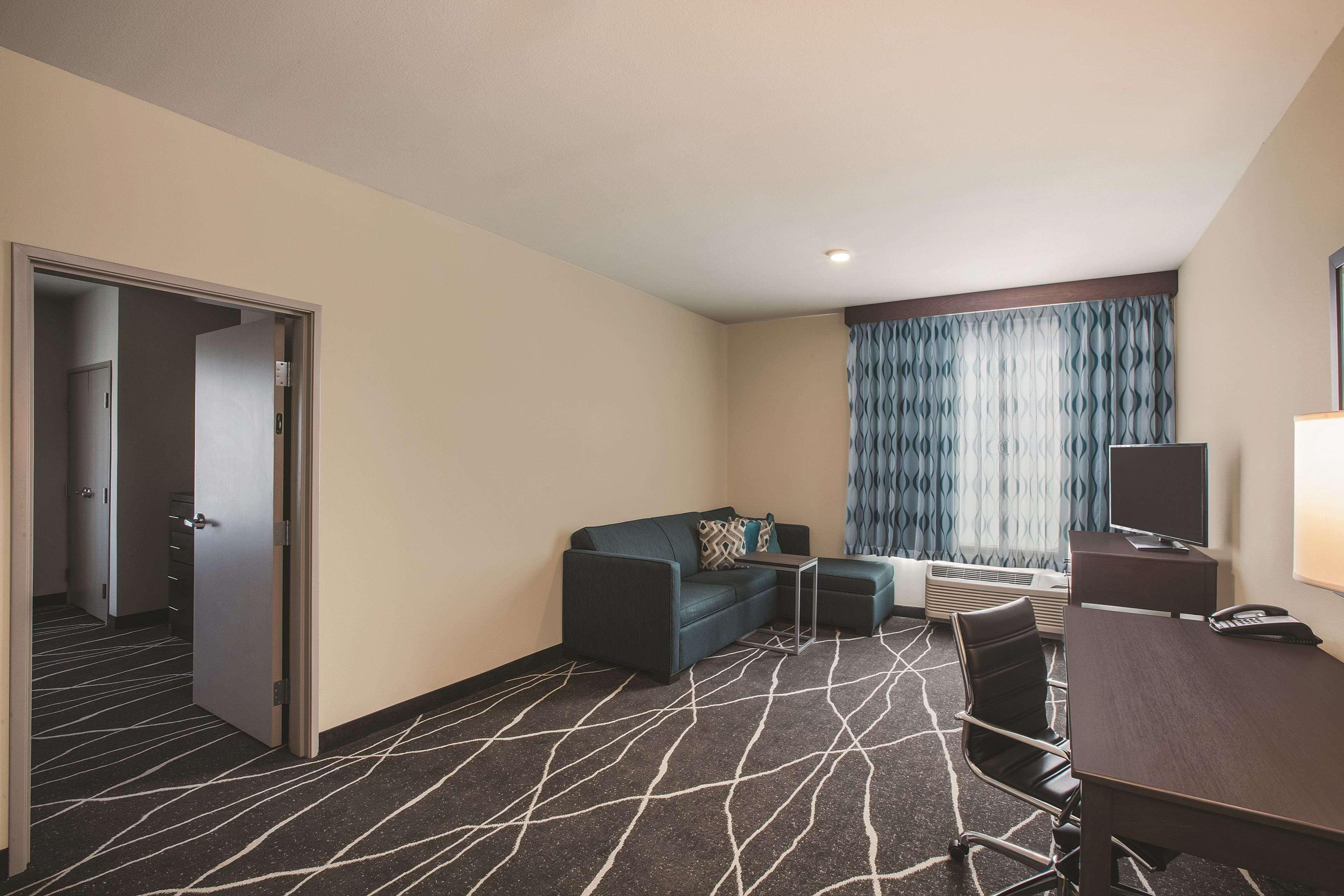 La Quinta By Wyndham Dallas Northeast-Arboretum Garland Eksteriør billede